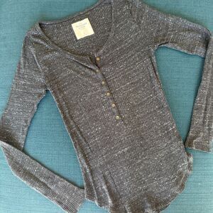 Vintage Abercrombie Y2k V Neck Shirt Medium Ribbed LS Henley  Indie Grunge Bella